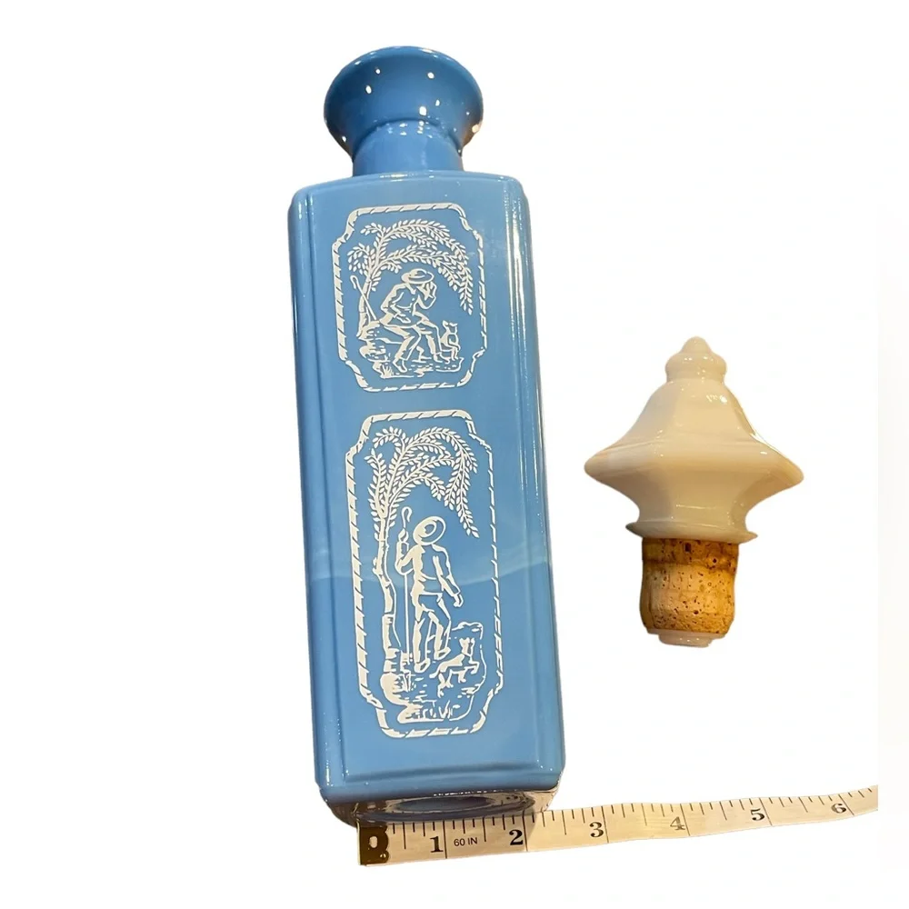 Vintage Blue & White Milkglass‎ Decanter Milk Glass Jim Beam Barware